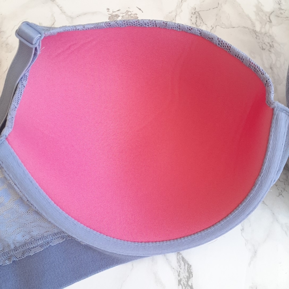 PINK Victoria Secret Wear Everywhere T-Shirt Lightly Lined Underwire and Panty - Picture 4 of 11
